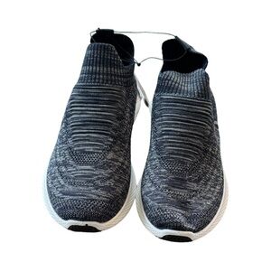 NWT Members Only Navy Slip On Sneakers Men’s Size 10